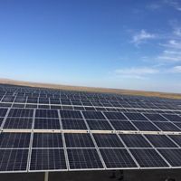 Hva er fordelene med bifacial Pv Solar Panel?
