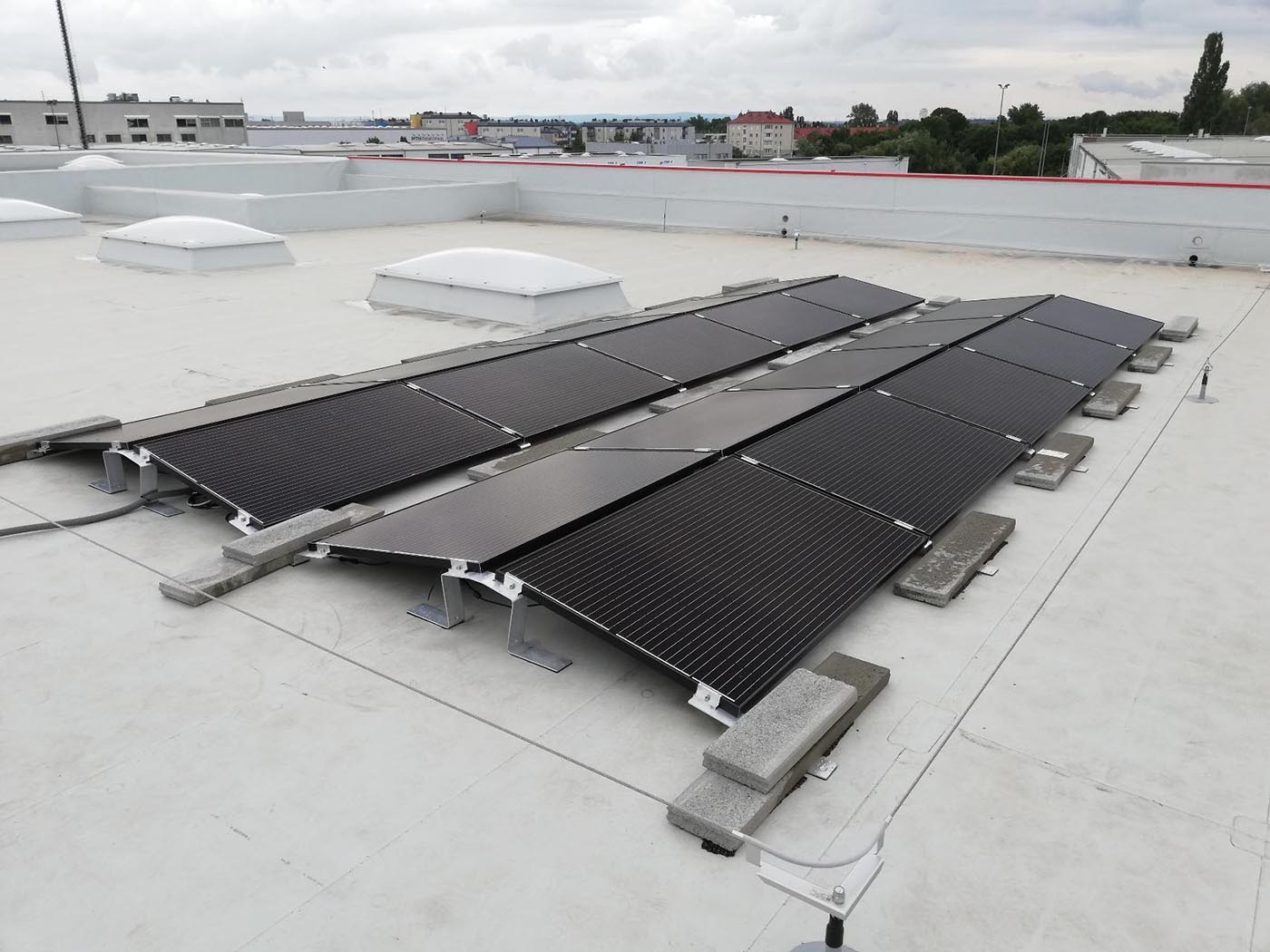 Grid-tie-vedlikeholdsmetode for solenergisystem-systemvedlikehold: